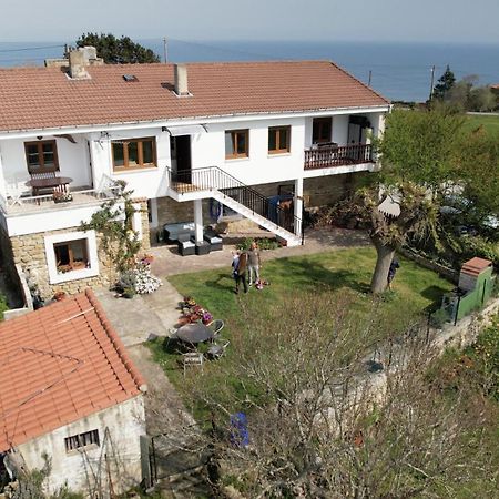 Surf House Sanvi Bed & Breakfast San Vicente De La Barquera Exterior photo
